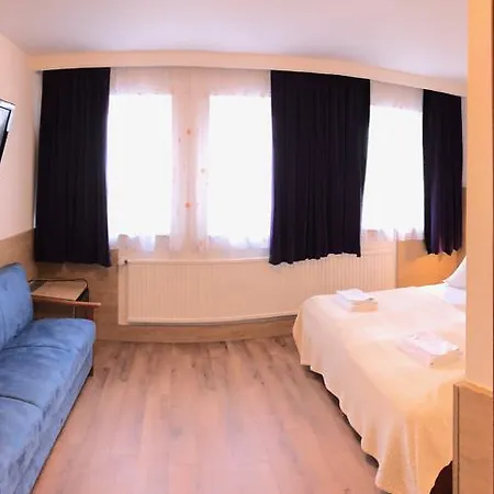 Hotel Vogelweiderhof 3*